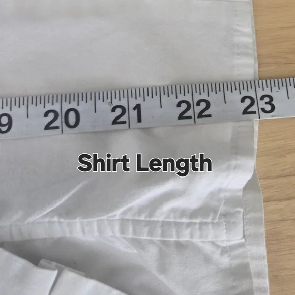 Chic White Ruffled Blouse - Picture 9 of 11